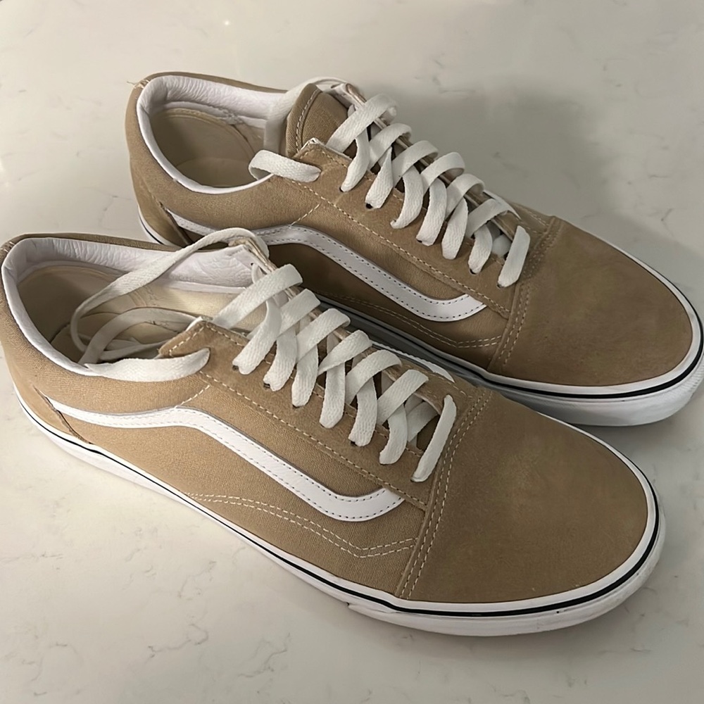 10.5 vans worn once